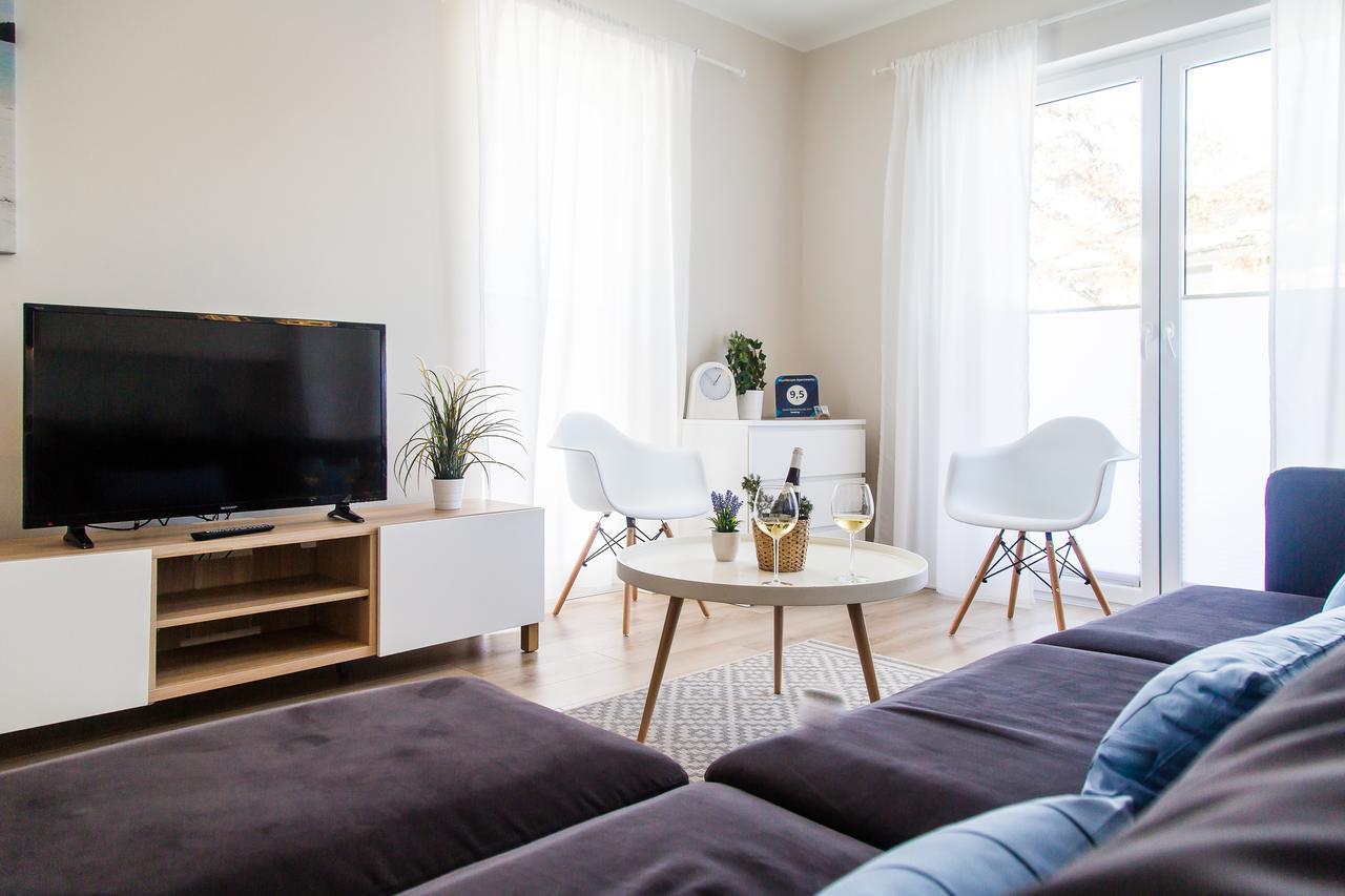 Equilibrium Apartment